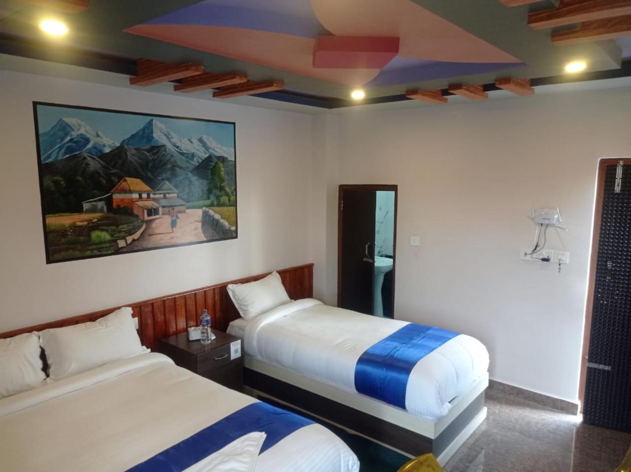 Hotel Namo Buddha Саураха Экстерьер фото