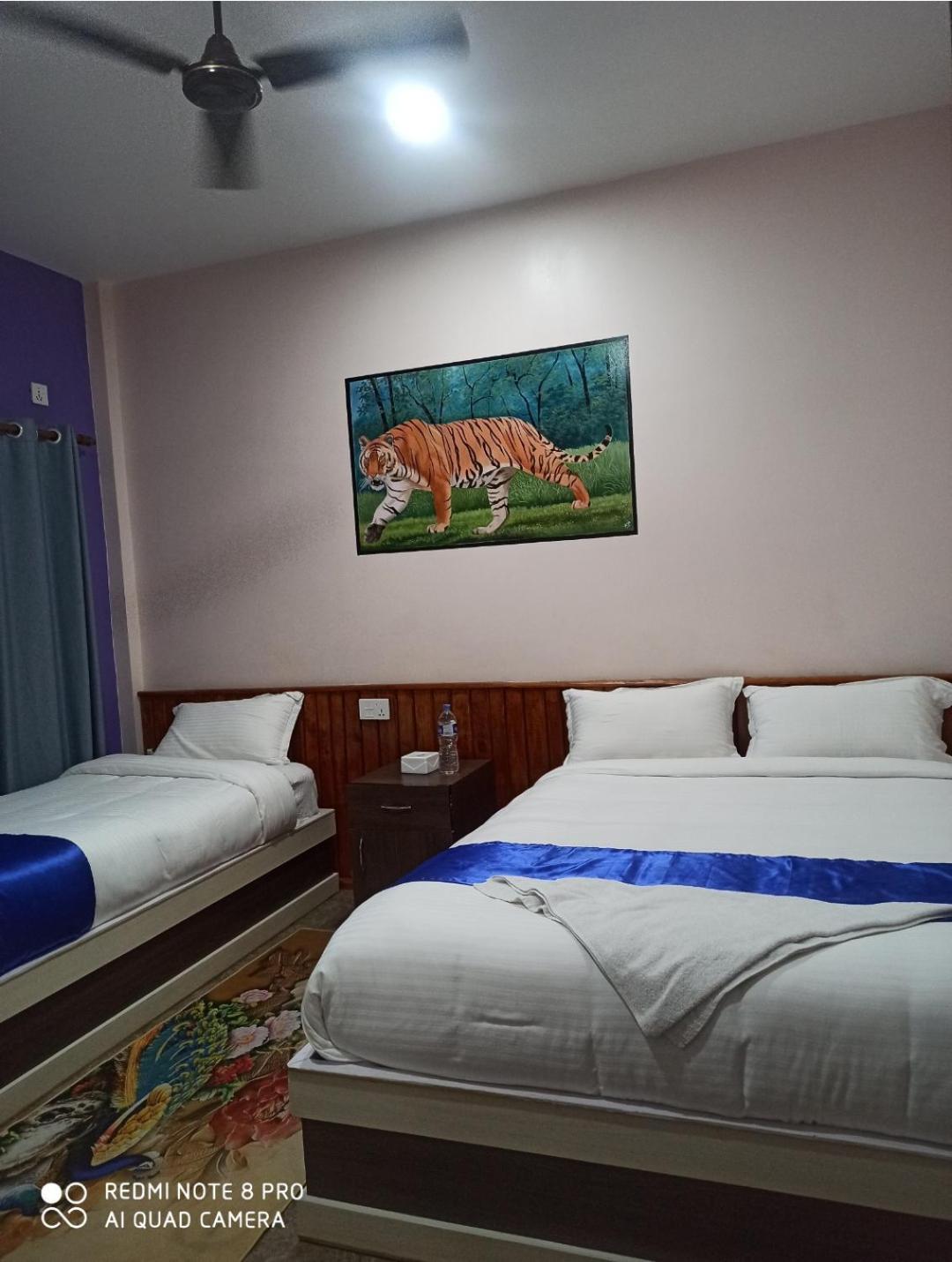 Hotel Namo Buddha Саураха Экстерьер фото